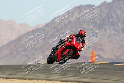 media/Apr-09-2022-SoCal Trackdays (Sat) [[c9e19a26ab]]/Turn 9 Set 2 (1130am)/